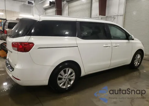 2016 Kia Sedona Lx z USA, uszkodzony, nr VIN KNDMB5C15G6164218